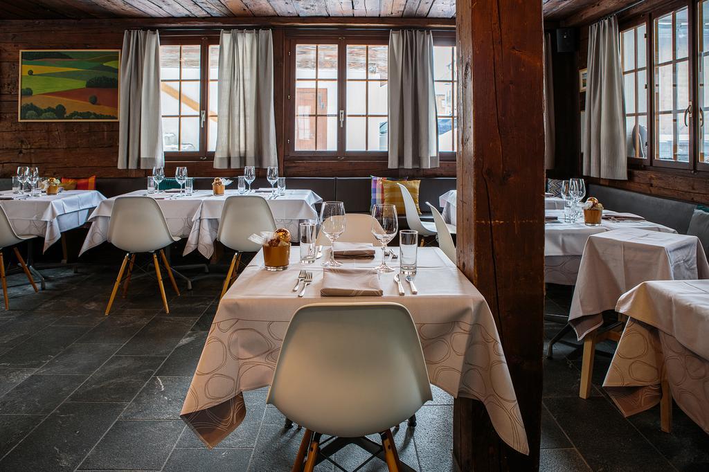 Hotel & Restaurant Zum Schwarzen Baeren Andermatt Eksteriør bilde